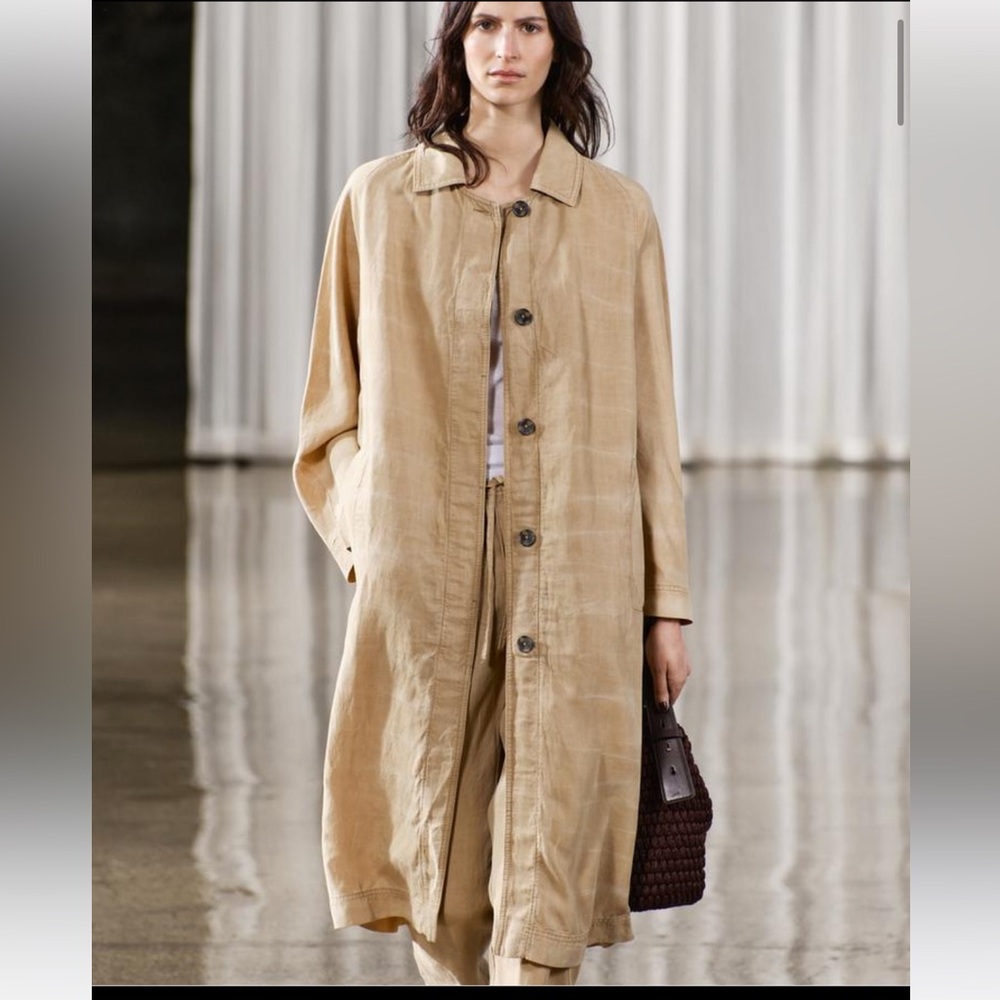 trench coat - Picture 8 of 9